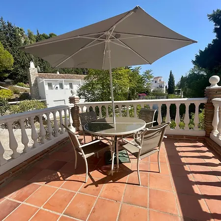 Private & Charming Self-contained On Beautiful Appartement